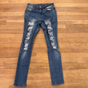 BOB Jeans Women's Blue Distressed Skinny Jeans - Size 7/8
 b87